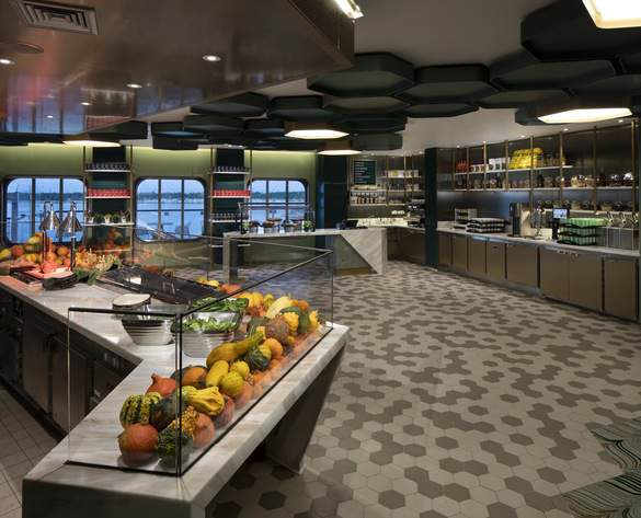Celebrity Cruises Celebrity Beyond Eden Cafe ©CEL.jpg
